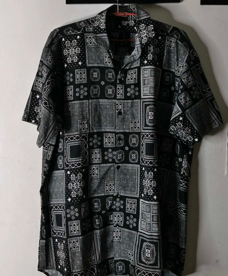 Stylish Black &amp; White Patterned Shirt