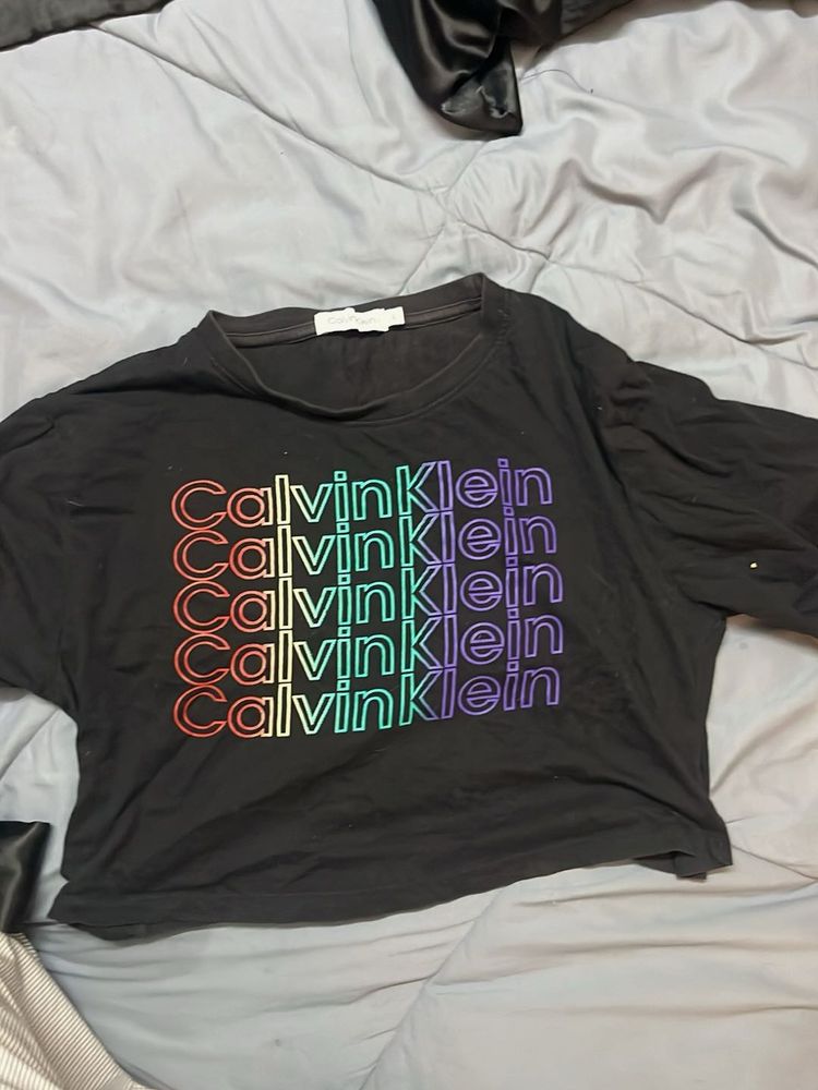 Black Cropped T-Shirt