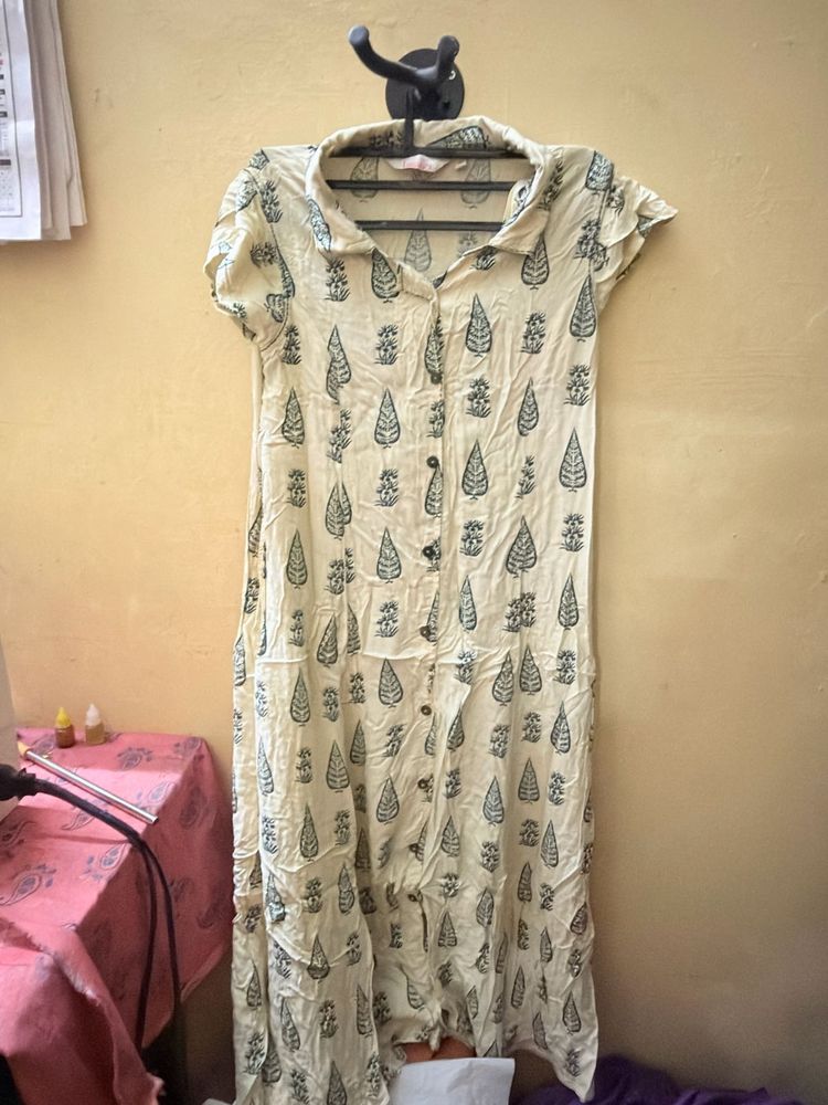 Cream Kurta with Leaf Print