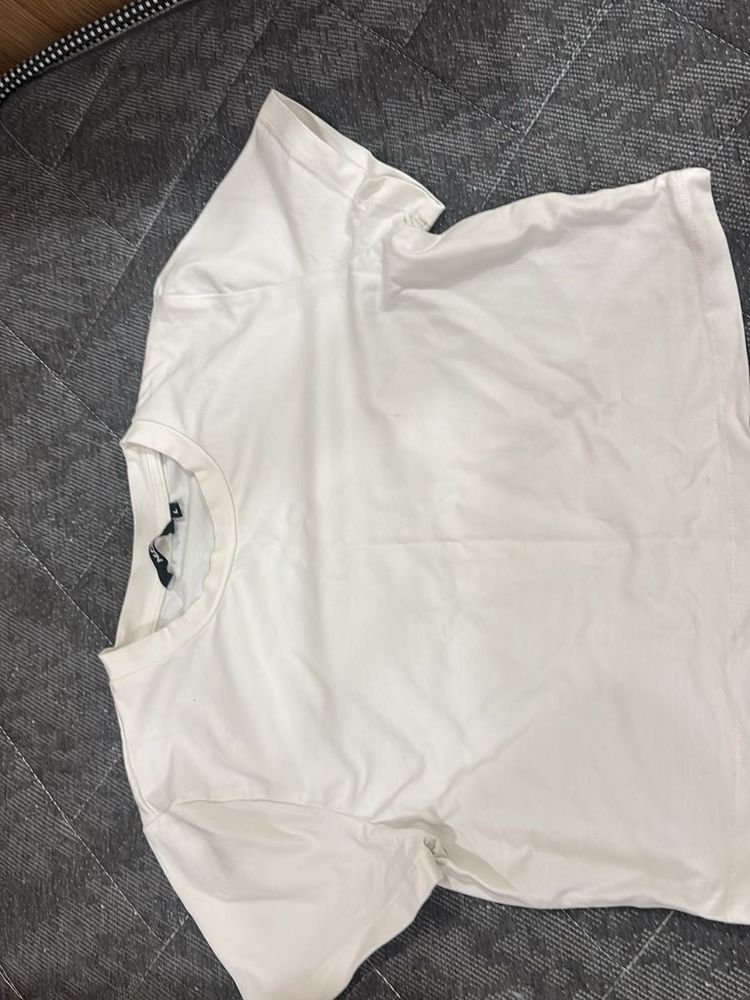 Classic White Crew Neck T-Shirt