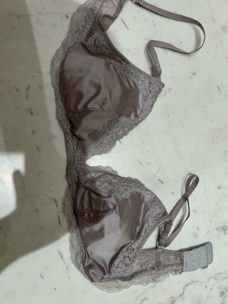 H&amp;M Lace Trim Satin Bra