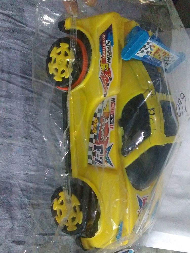 Yellow Car And Dumbo Truck Set