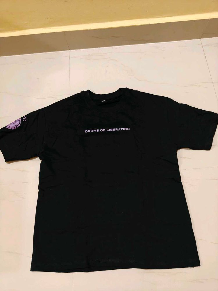 Black T-Shirt