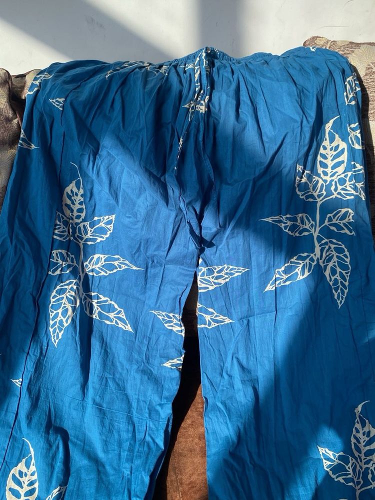 Vibrant Blue Leaf Print Palazzo Pants