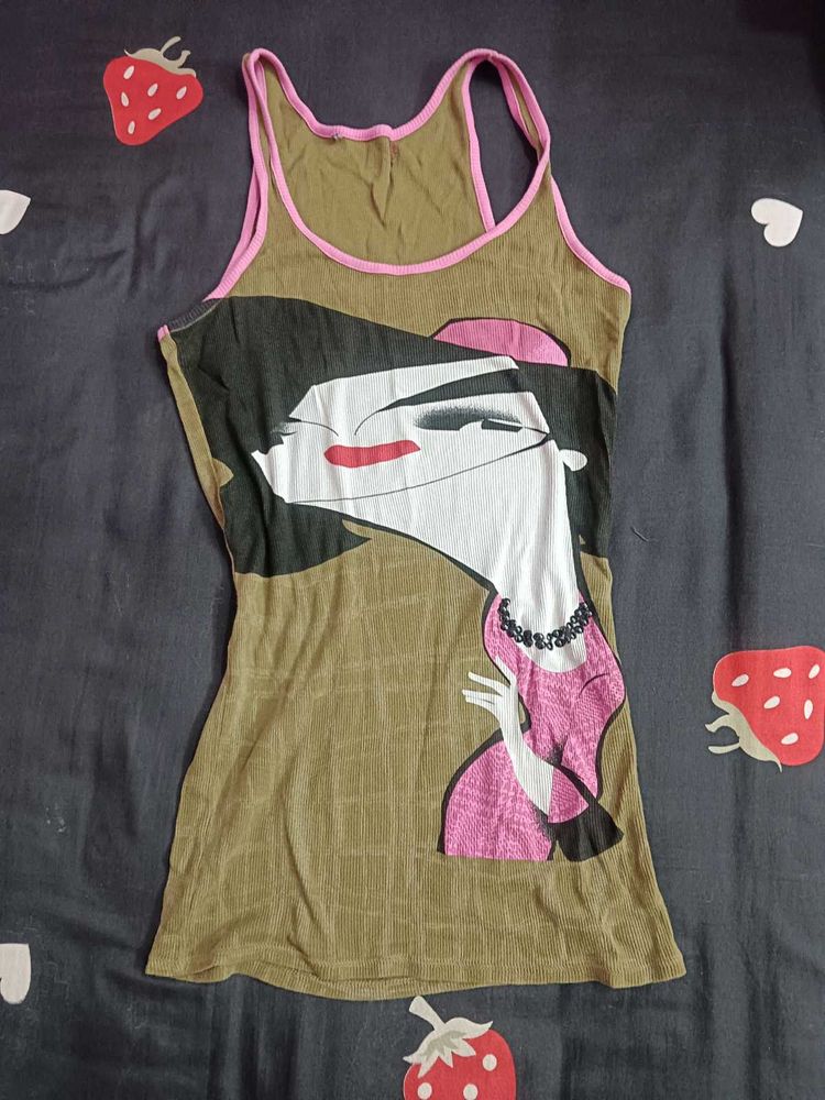 Y2K grunge tank top