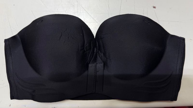 Black Strapless Push-Up Bra