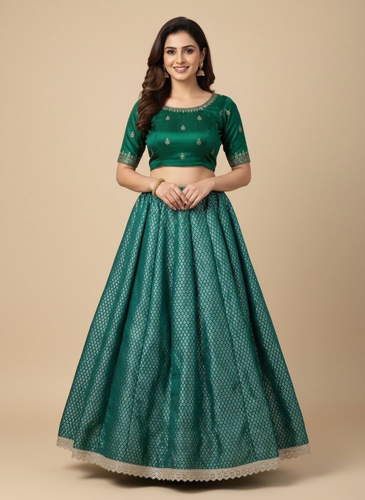 Elegant Green Ethnic Skirt