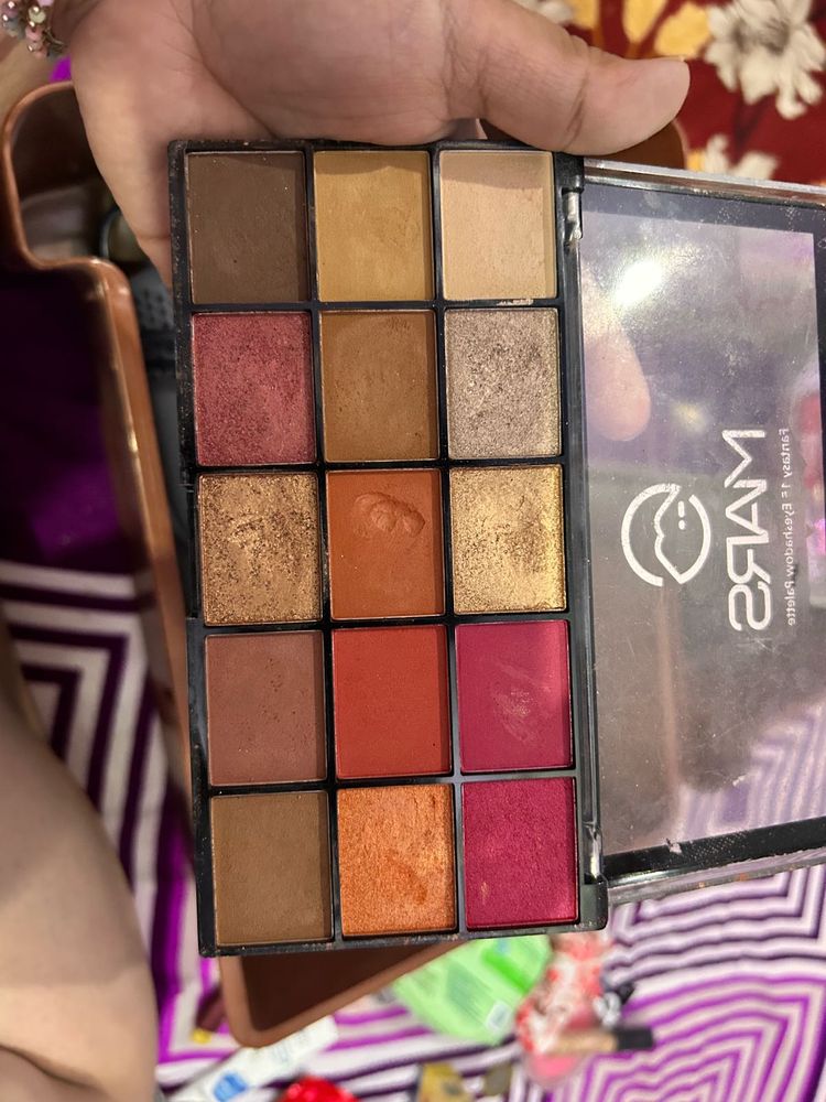 Eyeshadow