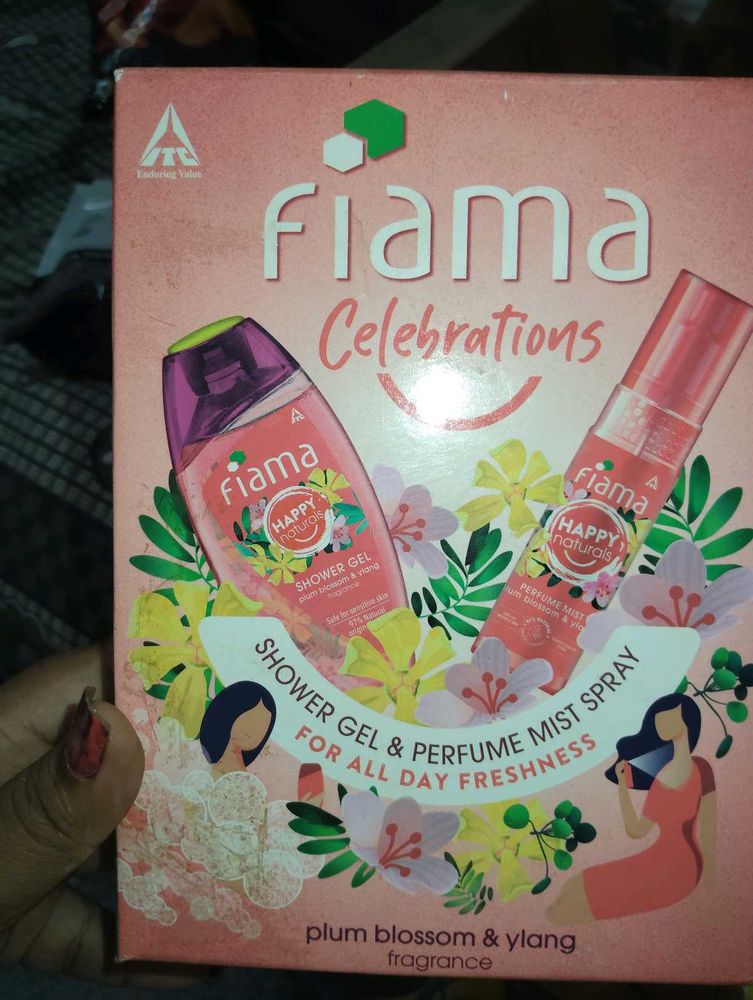 Fiama Celebrations Shower Gel &amp; Perfume Mist