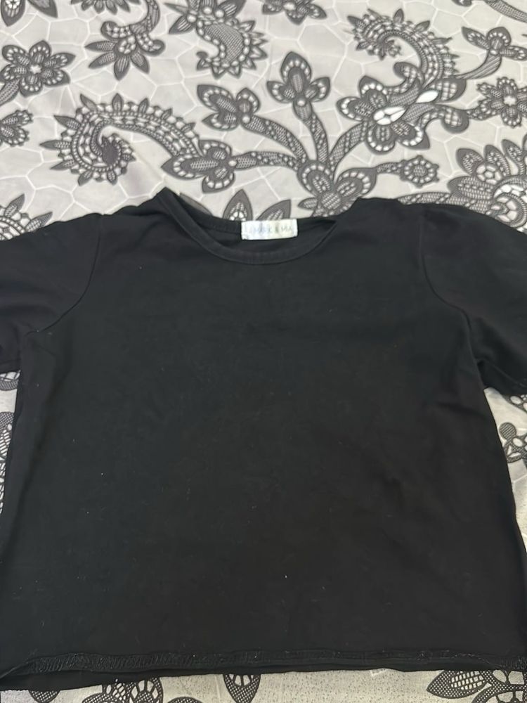 black tshirt for girl