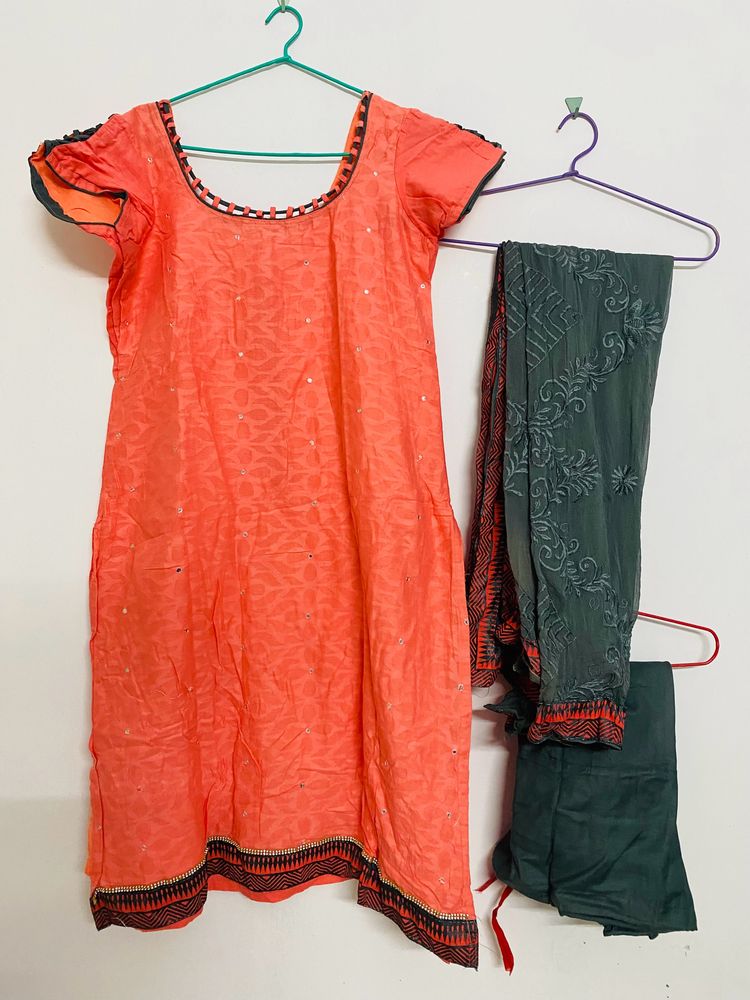 Mini Mirror Work Churidhar Top With Dupatta