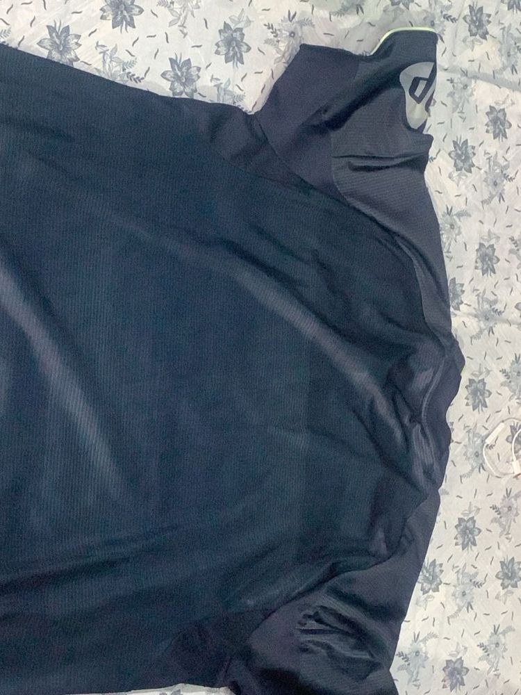 Men's Black Athletic T-Shirt