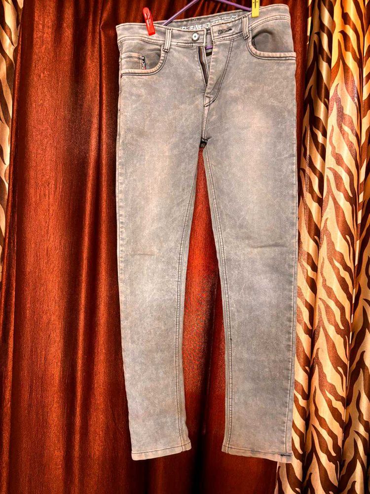 Men's Grey Washed Jeans