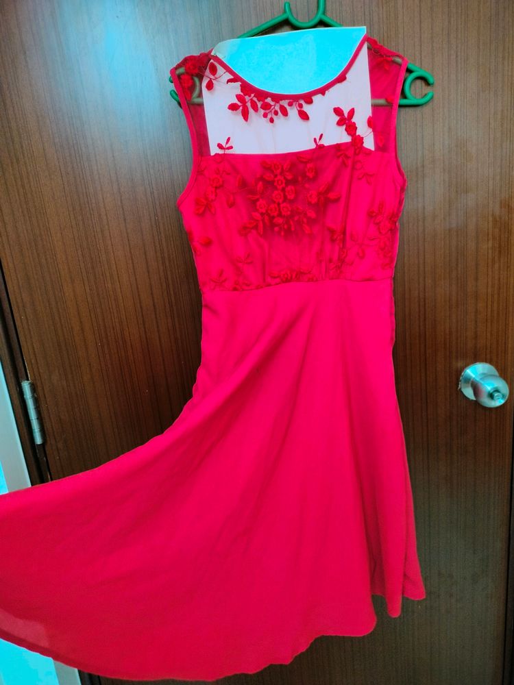 red lace Neck Beautiful Hot dress