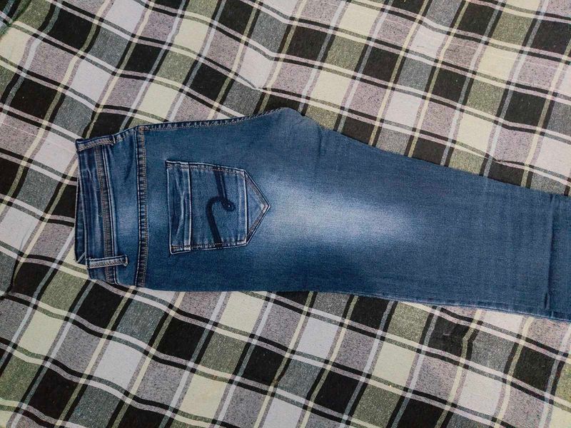 Stylish Blue Denim Jeans