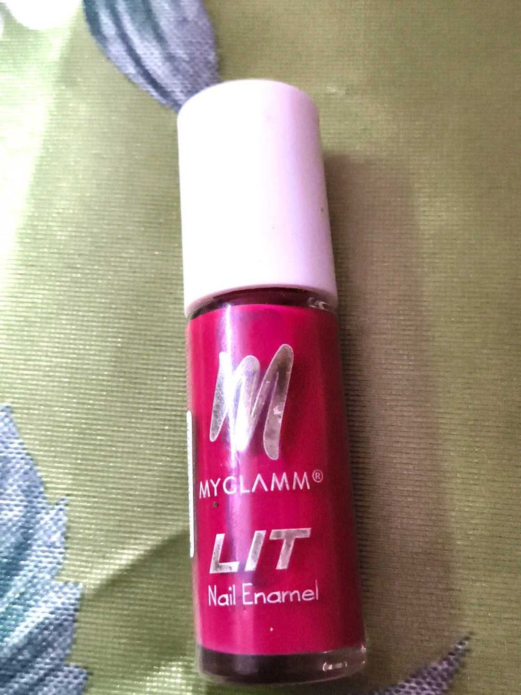 MyGlamm LIT Nail Enamel