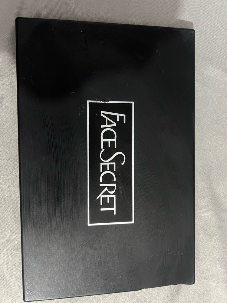Face Secret Palette 48 Shades  Highly Pigmented