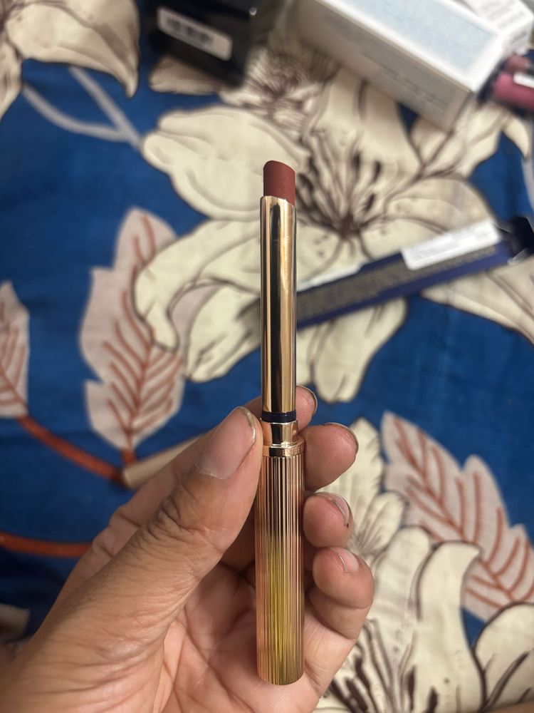 Luxury Lipstick - Beautiful Nude Shade