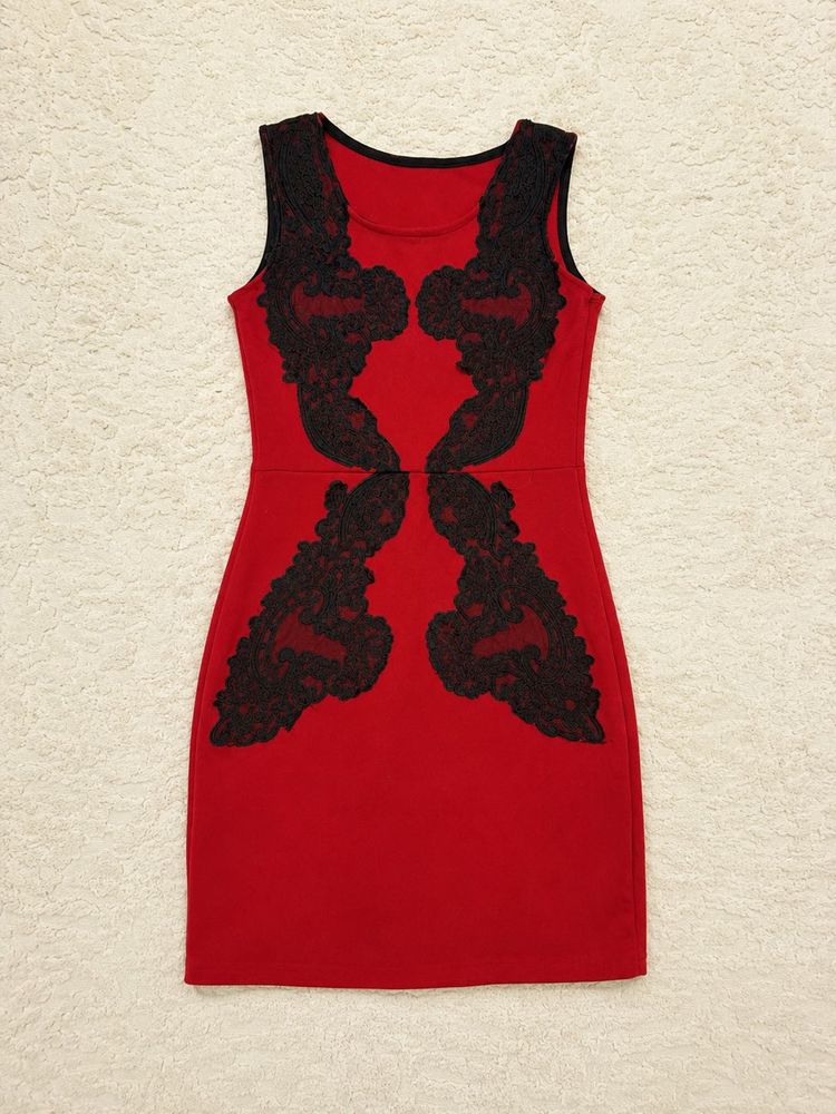 Stunning Red Lace Detail Dress❤️