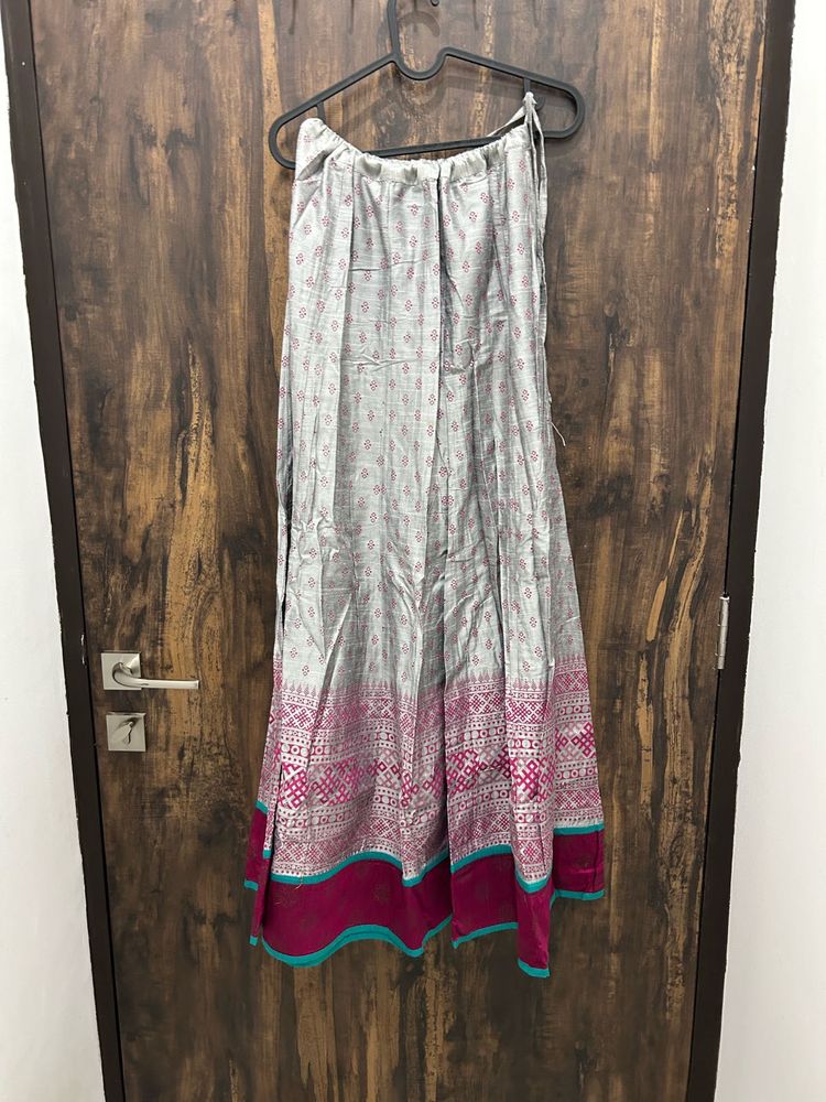 Elegant Grey &amp; Pink Ethnic Skirt