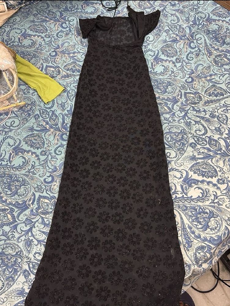 Elegant Black Floral Maxi Dress