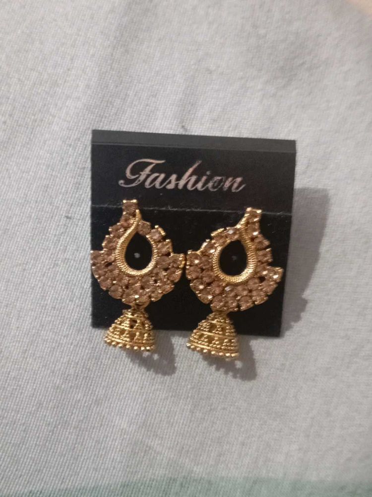 Elegant Jhumka Earrings