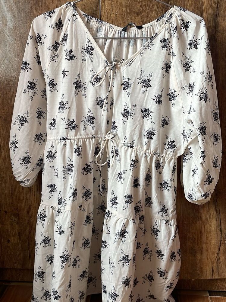 White Floral Tiered Midi Dress