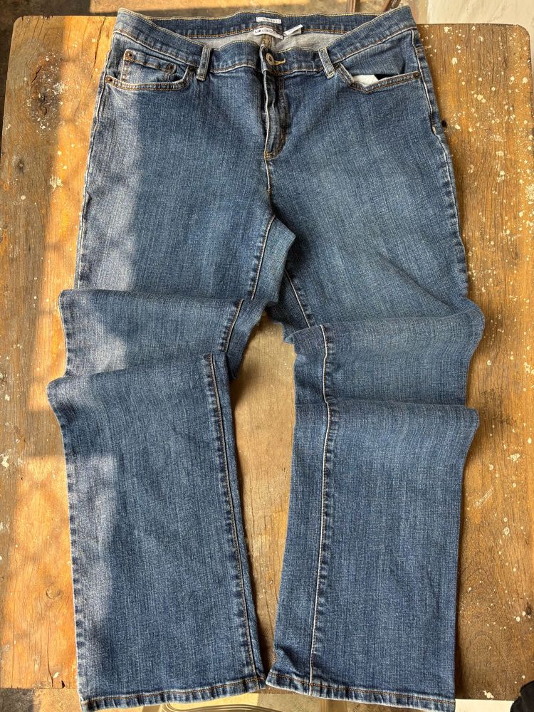 Vintage Liz Claiborne Blue flared Jeans