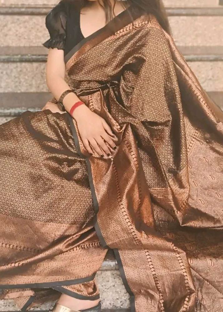 GS CREATION Latest Traditional Banarasi Silk Saree