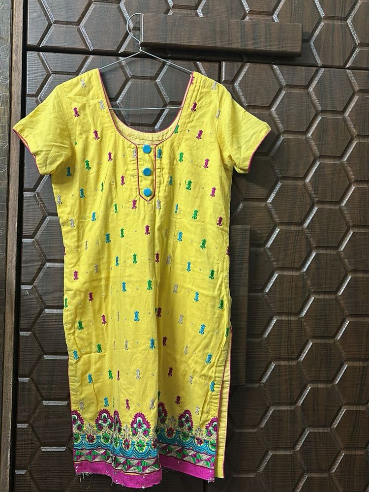 Yellow Embroidered Kurti with leggings