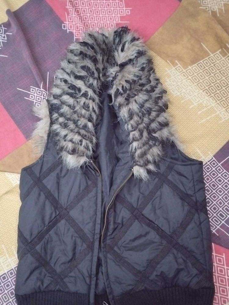 Faux Fur Trim Vest