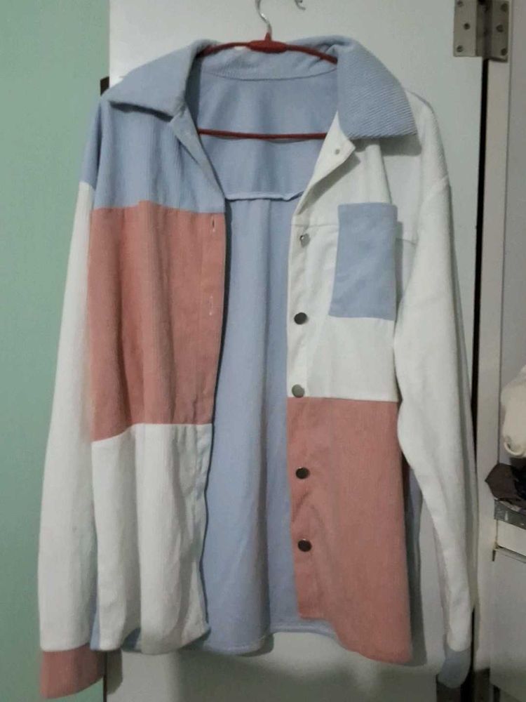 Pastel coloured jacket shirt 🤍