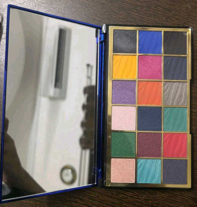 Makeup Revolution Eyeshadow