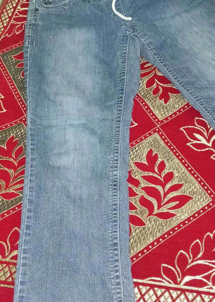 Light Wash Denim Jeans