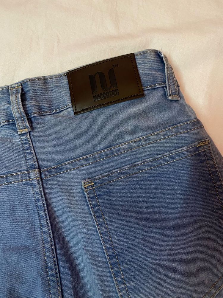 Light Wash Denim Jeans