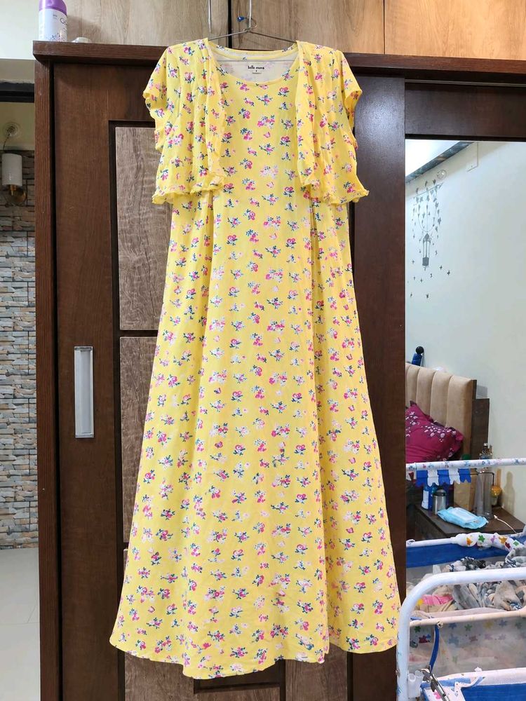 JACKET STYLE FEEDING GOWN