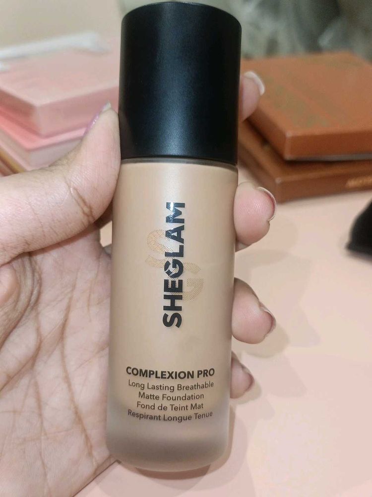 Sheglam Complexion Pro Matte Foundation - GOLDEN
