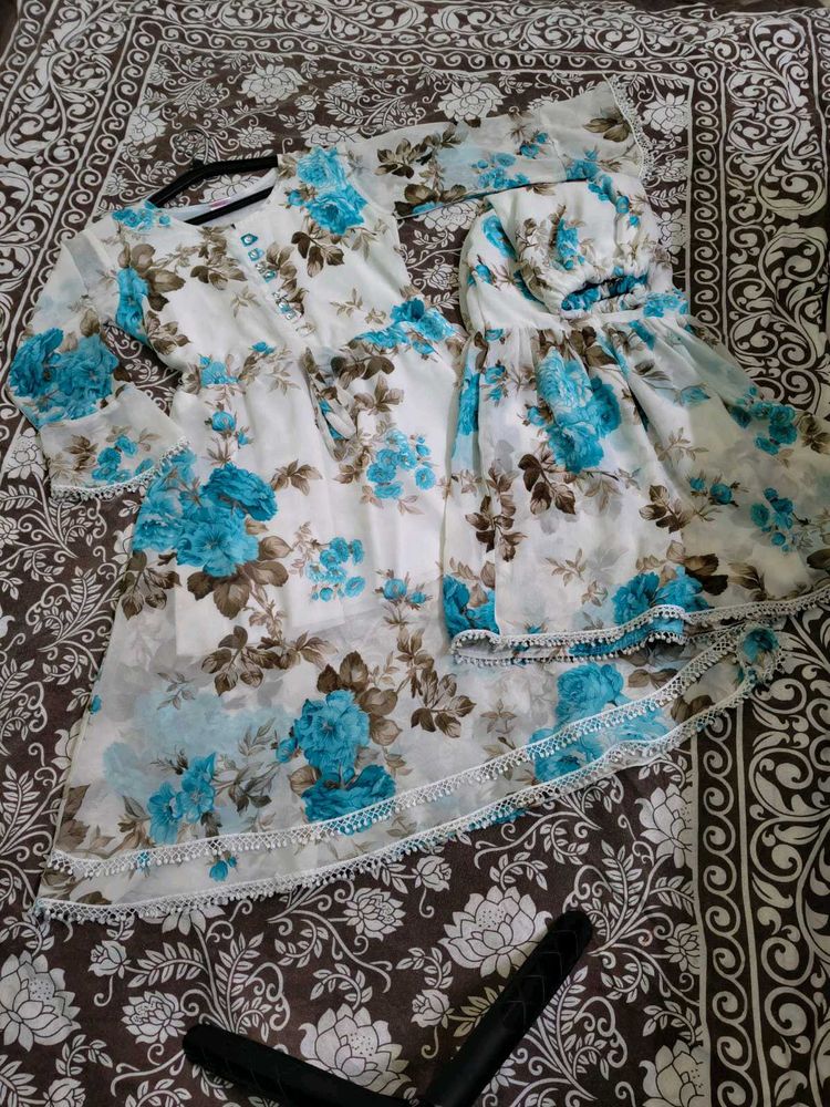 🌸 Elegant Floral Frock for Girls 🌸