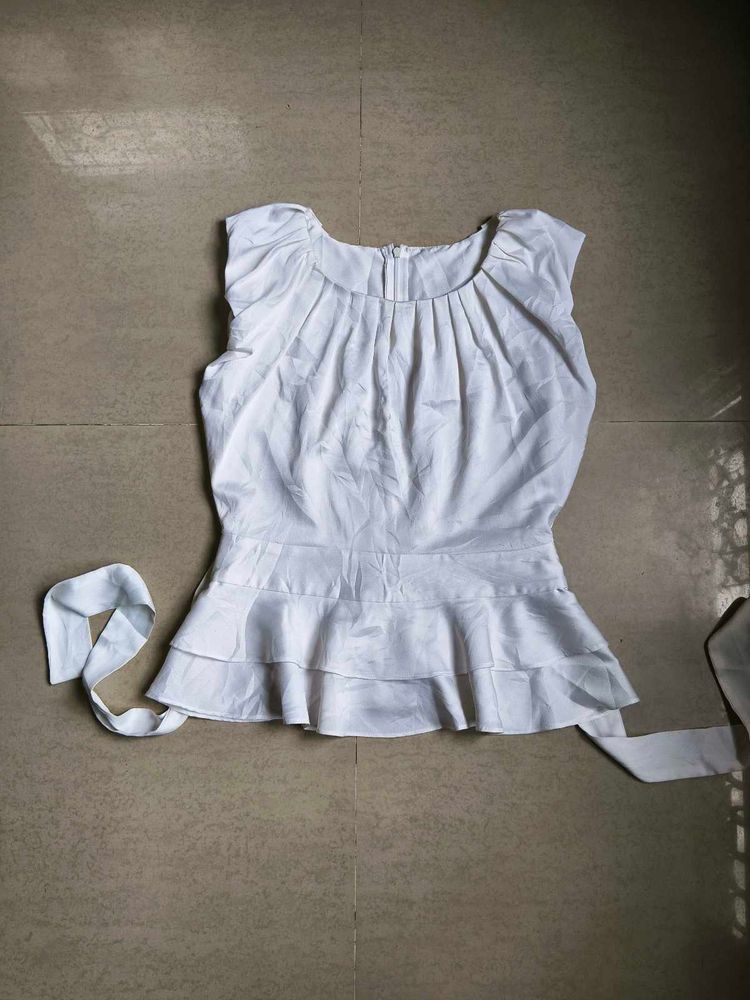 Elegant White Flowy top