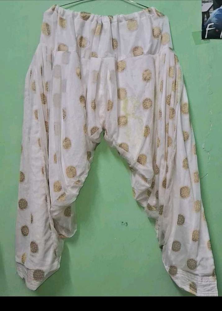 White &amp; Gold Printed Palazzo Pants