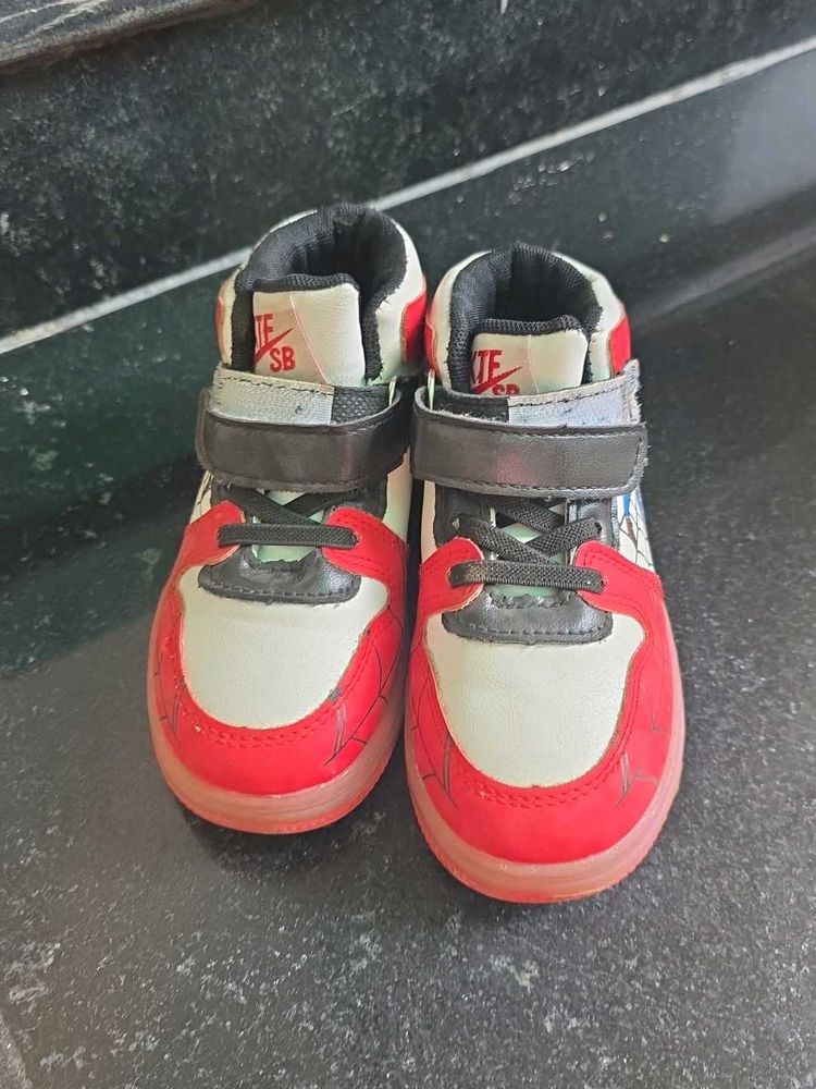 Kids' Red &amp; White Sneakers