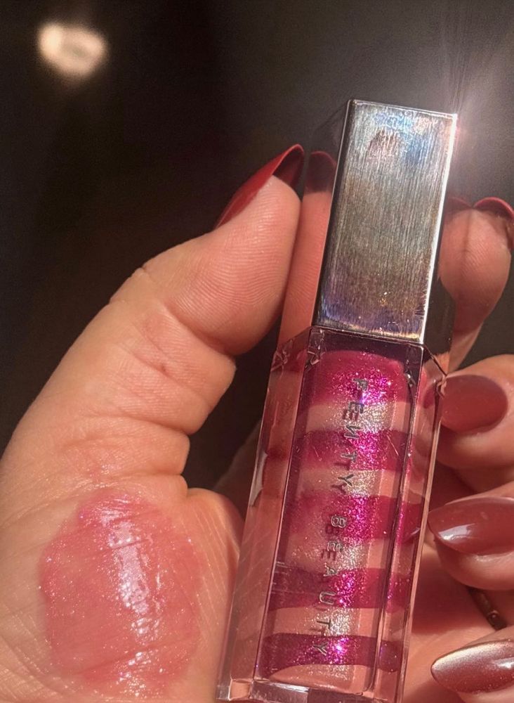 Fenty Beauty Gloss Bomb - fussy flex