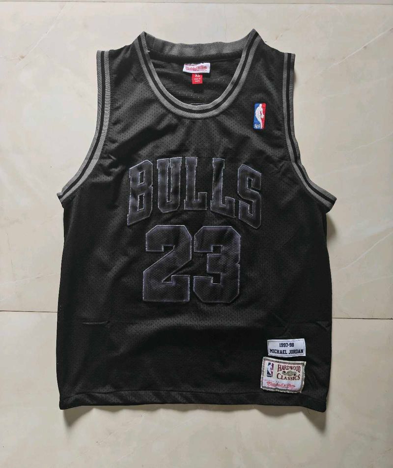 Michael Jordan Bulls Jersey