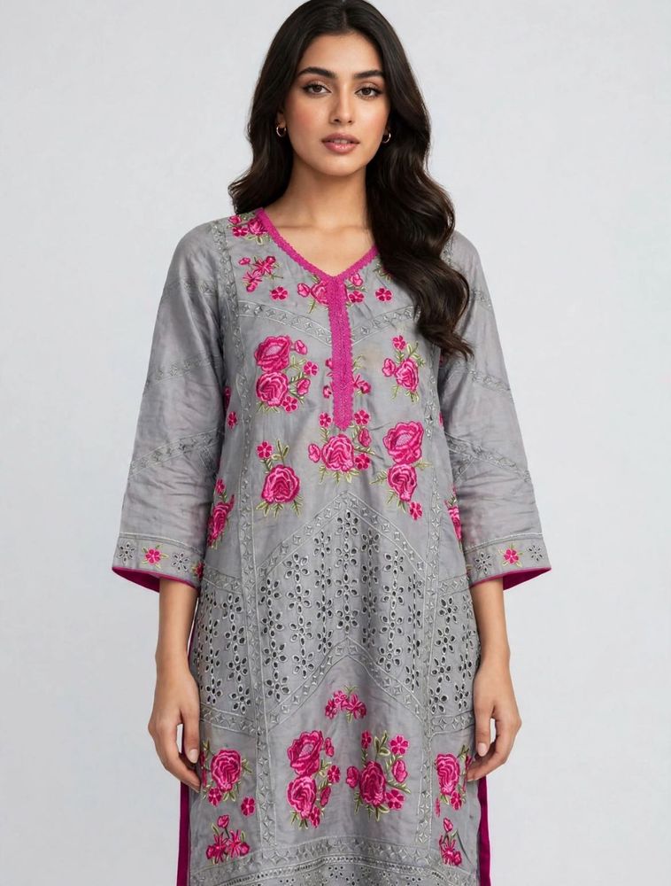 Embroidered Grey Kurti Set