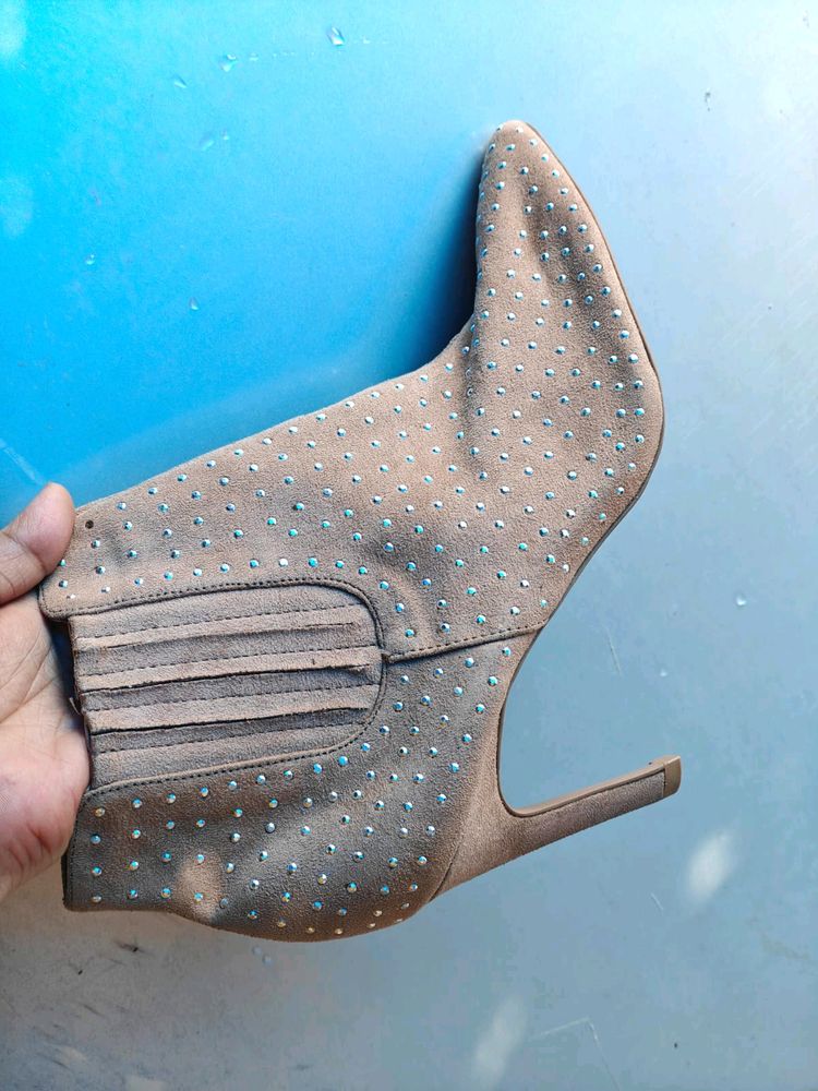 Pencil Boots (Silver Diamond)