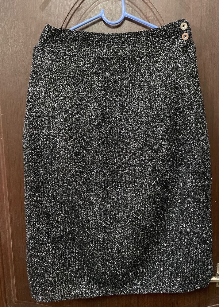 Reason for selling: Decluttering wardrobe