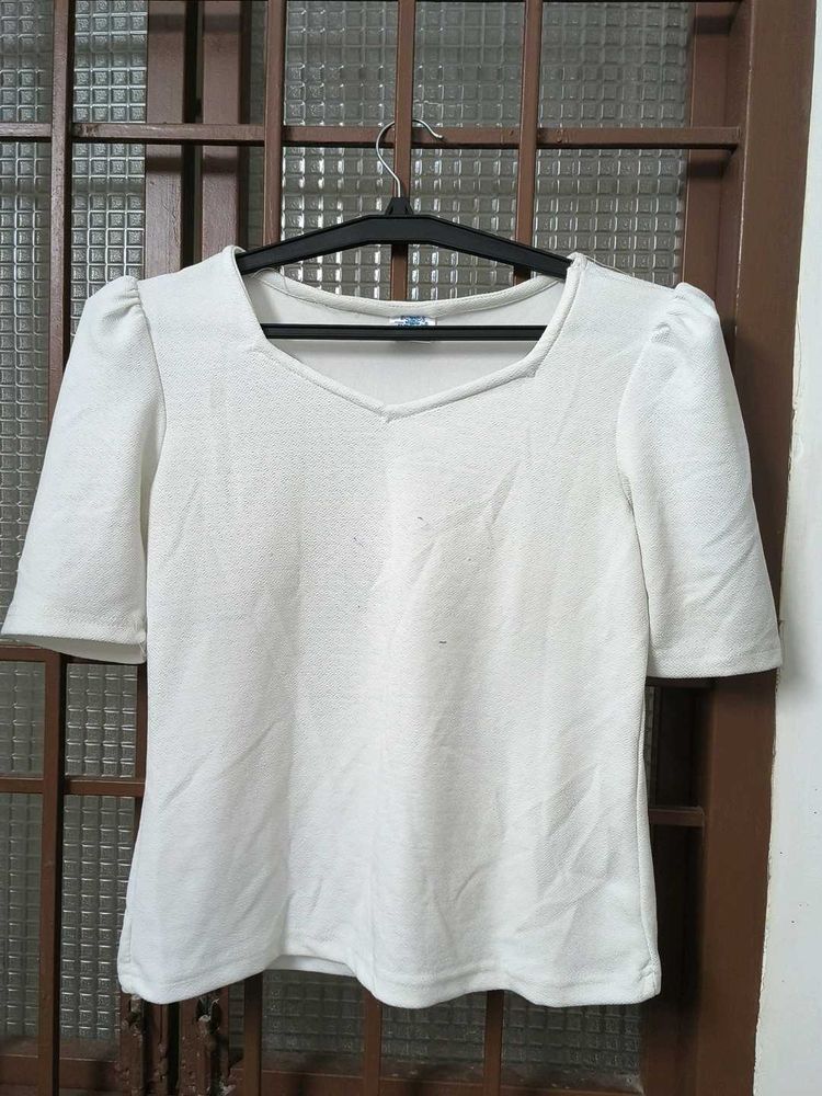 white sqaure necked top, s size