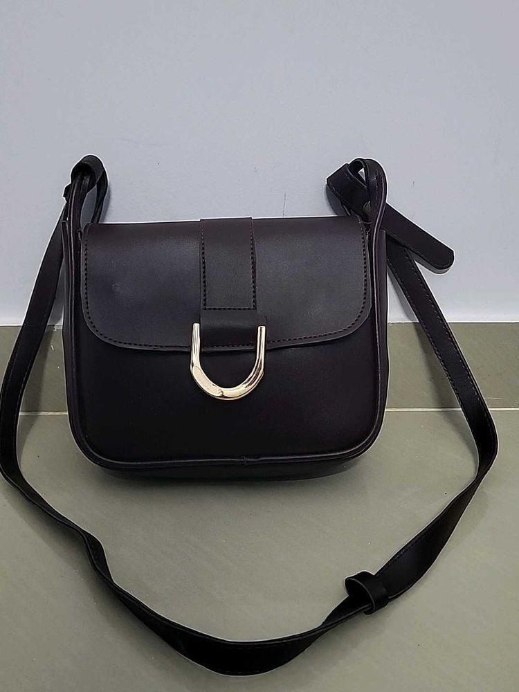 Chic Black Crossbody Bag