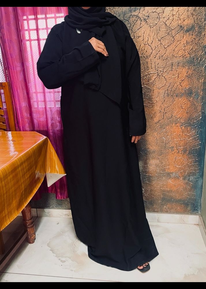 Simple Black Abaya Just For 500!