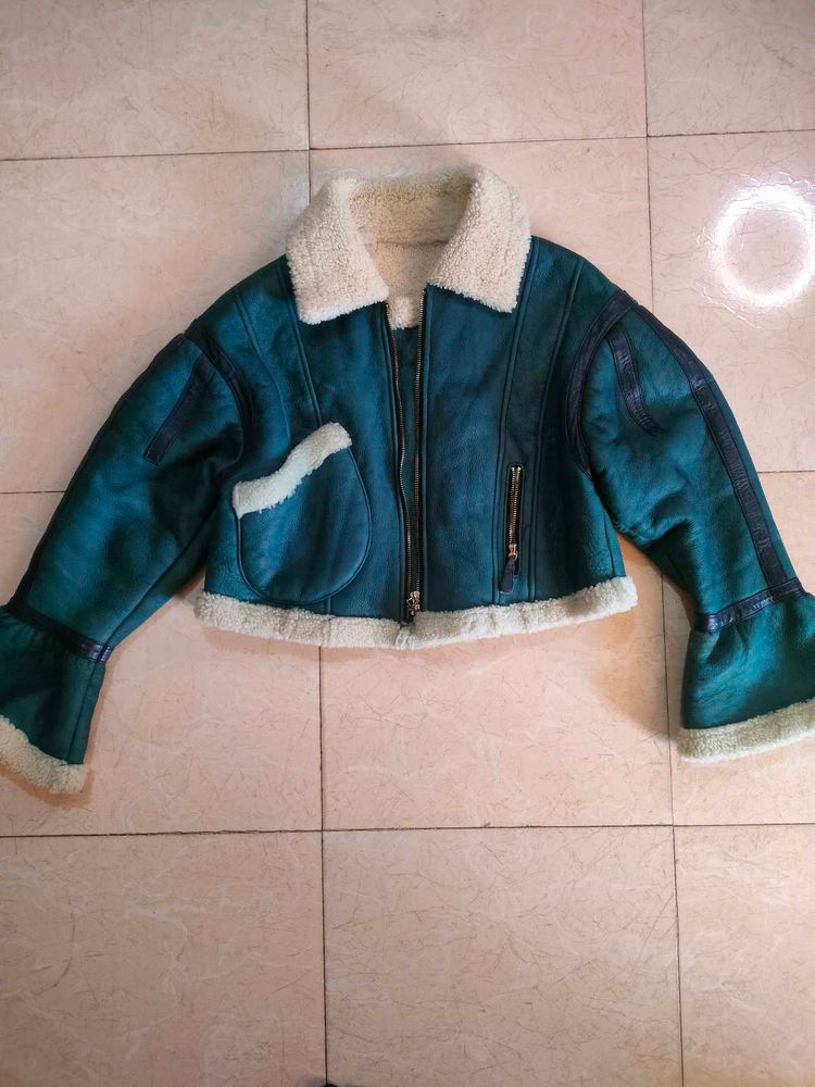 Cropped Green Aviator furr Jacket🧞🐦🛸🎋💿📡